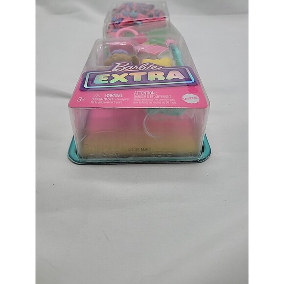 Barbie Extra Pet & Fashion Pack with Pet Lamb Fashion Pieces And Accessories - Picture 16 of 16